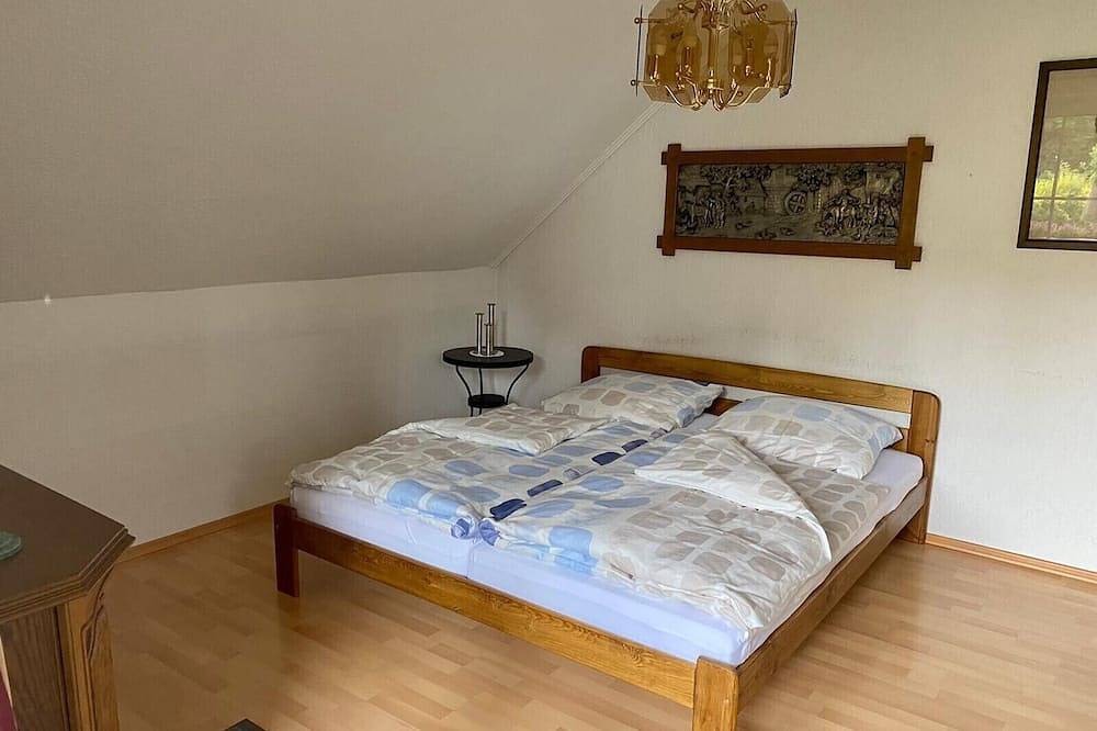 Ganze Wohnung, Elegant und verspielt eingerichtete Fewo 104 qm in Linz am Rhein, Mittelrhein