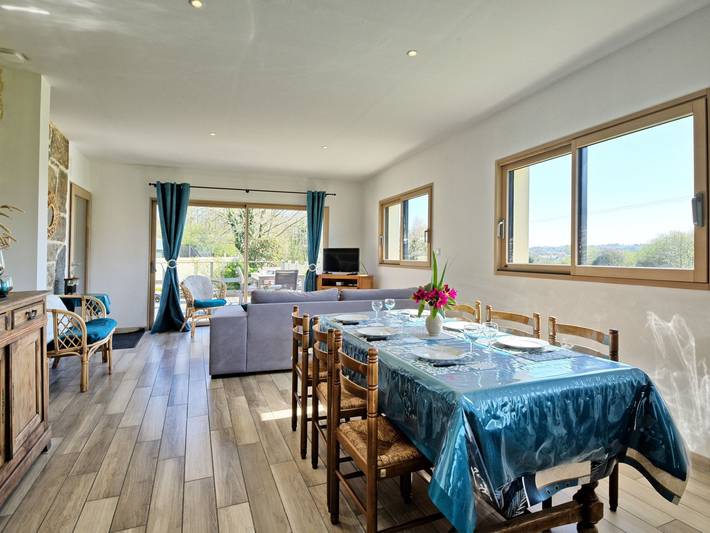 Location de vacances pour 6 personnes, avec terrasse et jardin à Ploubezre - 4