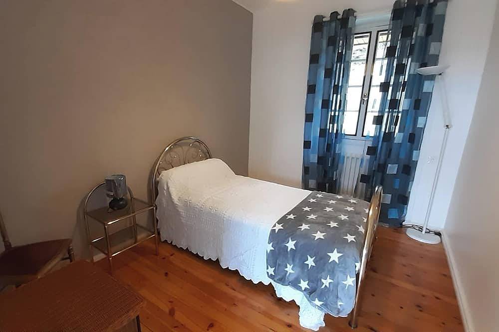 Homerez - Spacious house in Langogne, garden in Langogne, Massif Central