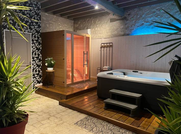 Chambre d’hôte pour 2 personnes, avec jacuzzi ainsi que jardin et piscine en Indre-et-Loire - 3