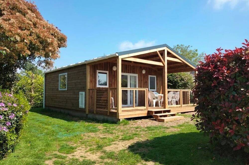 Zecamping 3* pataugeoire 4km plage fitness locatif Tv 35m2 6 pers in Pouldreuzic, Côte de Cornouaille
