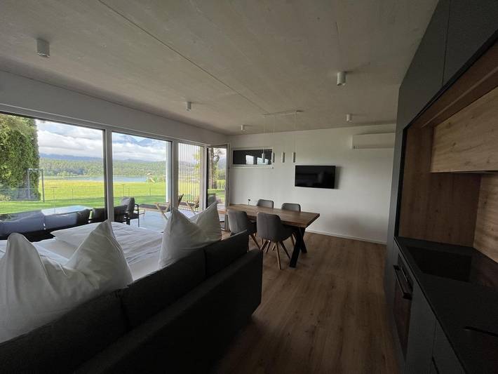 Ferienwohnung für 4 Personen, mit Balkon und Terrasse sowie Garten und Seeblick am Klopeiner See - 4