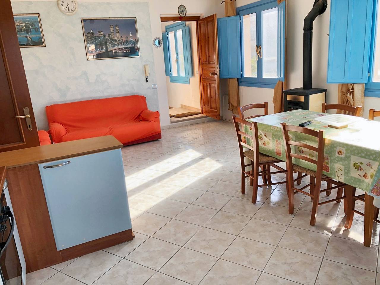 Ganze Wohnung, Modernes Apartment in Lotzorai - 70m² - Balkon in Lotzorai, Ogliastra Provinz