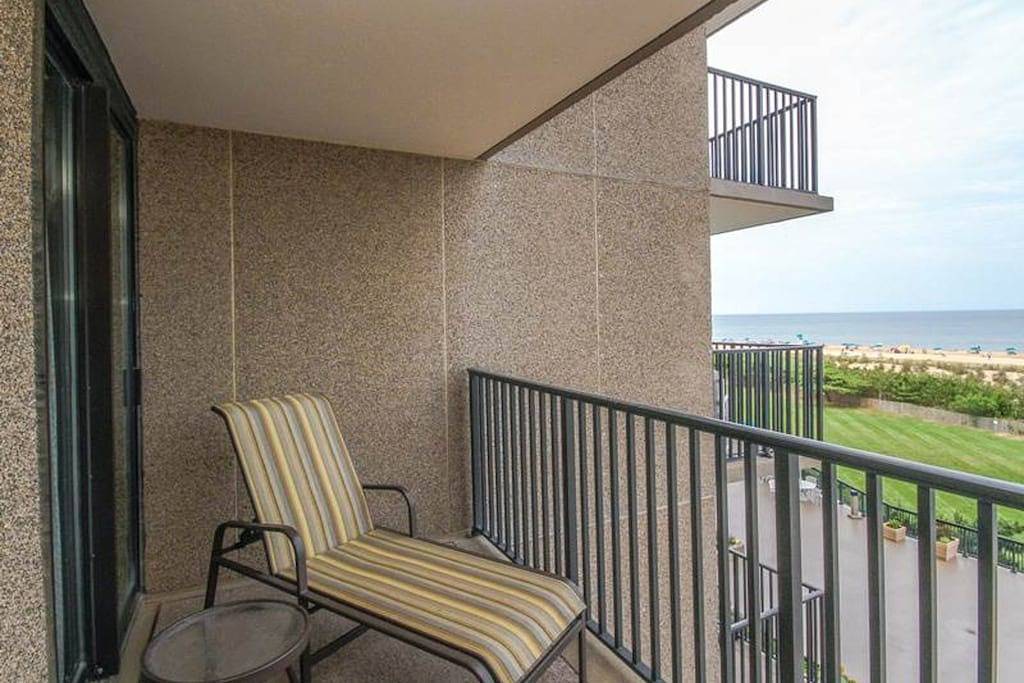 Ganze Wohnung, Sea Colony Ocean 3rd floor condo w/ tennis court, gym, and balcony in Sea Colony, Middlesex Beach