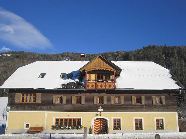 Bauernhof für 4 Personen, mit Balkon und Garten in Mauterndorf
