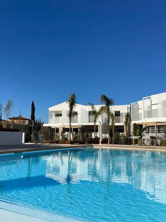 Hôtel pour 2 personnes, avec piscine et balcon ainsi que jardin et jacuzzi