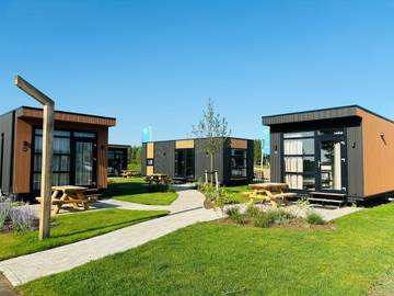 Ferienwohnung für 2 Personen, mit Terrasse und Kinderpool sowie Pool in Südholland