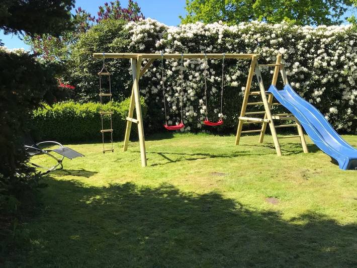 Ferienhaus für 9 Personen, mit Terrasse und Garten in Wiefelstede - 4