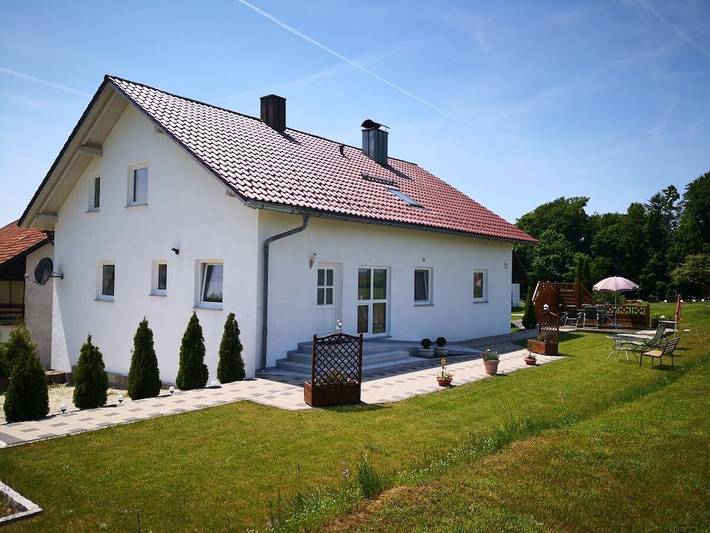 Ferienhaus für 4 Personen, mit Garten und Terrasse