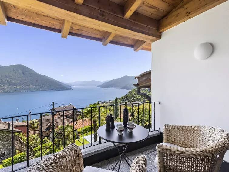 Casa 4 Persone in Brissago, Alpi Ticinesi e del Verbano