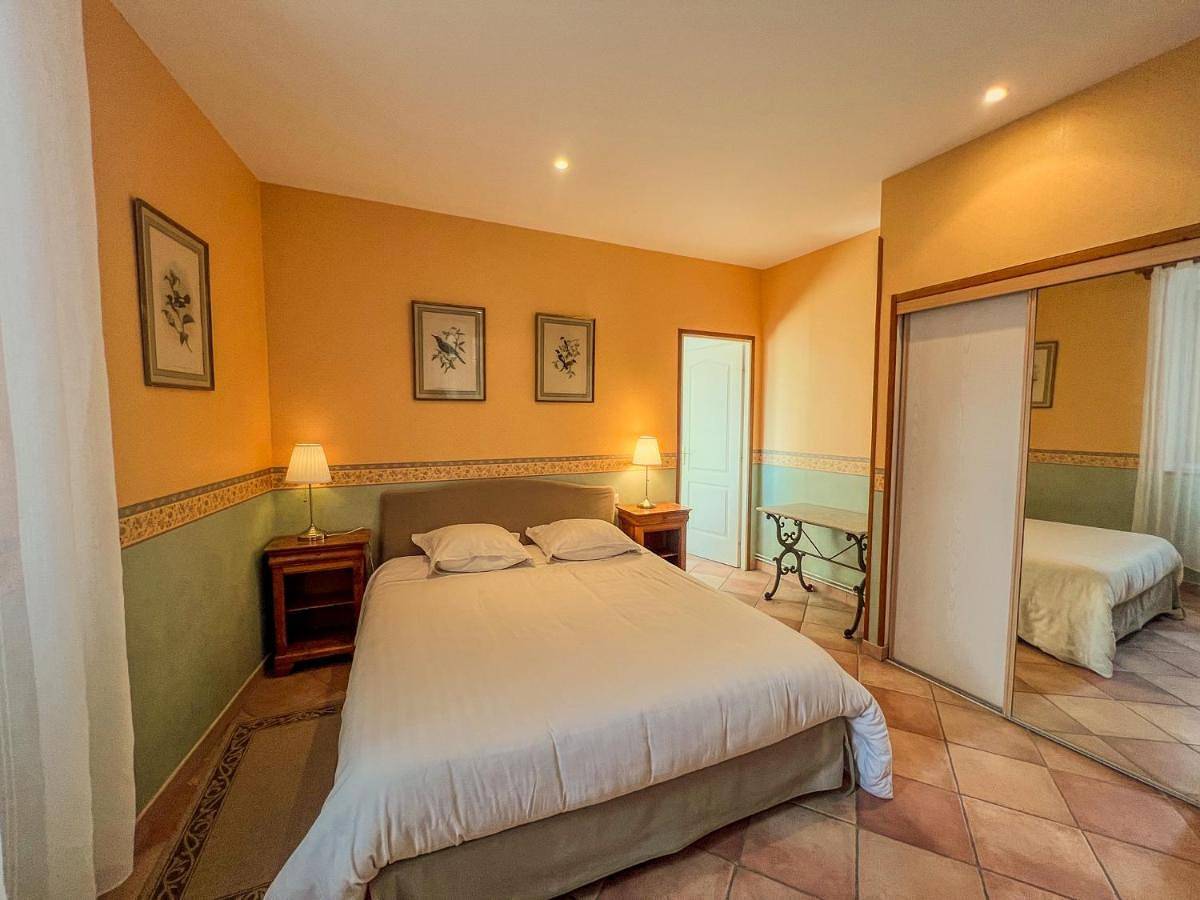 Double Room in Caunes-Minervois, Région de Carcassonne