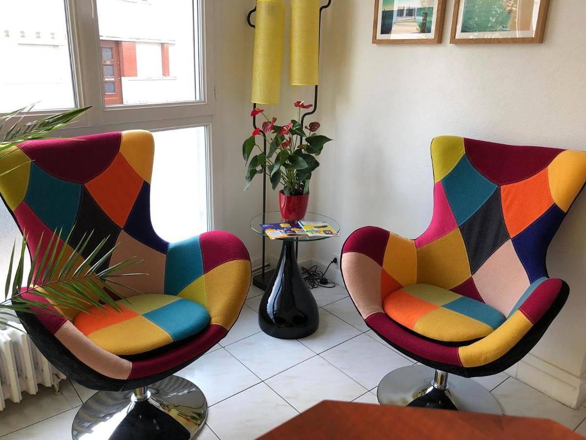 Economy Double Room in Royan, Côte de Beauté