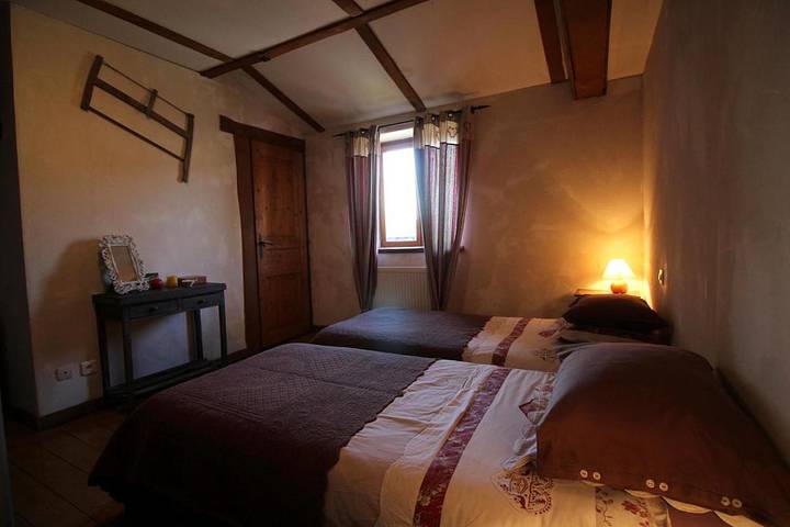 Chambres et table d'hôtes de Chasseneuil - Chambre La Remise in Saint-Pardoux-le-Lac, Région de Bellac