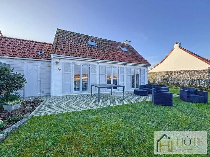 Location de vacances pour 6 personnes, avec Terrasse ainsi que Jardin et Vue sur le lac à Ghyvelde - 2