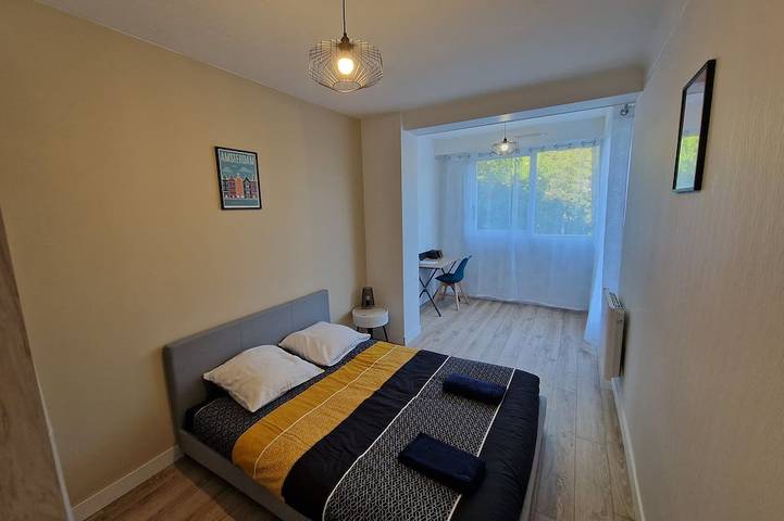 Location de vacances pour 8 personnes, avec jardin, animaux acceptés à La Roche-sur-Yon - 2