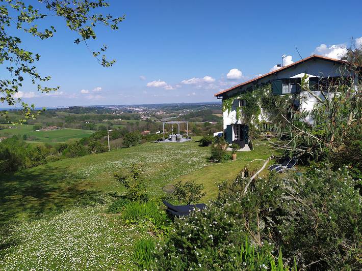 Gîte pour 4 personnes, avec jardin et terrasse en Pyrénées-Atlantiques - 2