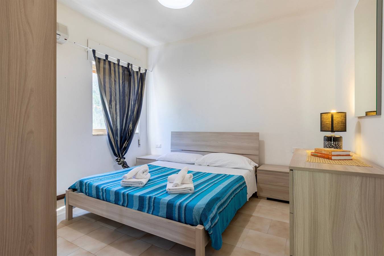 Appartamento intero, Appartamento 'Con Vista Mare' con Vista Mare, Wi-Fi e Aria Condizionata in La Muddizza, Valledoria