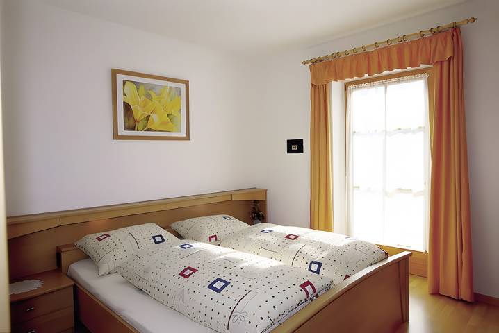 Ferienwohnung für 6 Personen, mit Balkon und Whirlpool sowie Garten und Sauna in Südtirol - 3