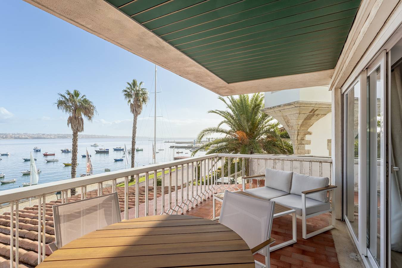 Appartement 'Cascais Bay Terrace I' met zeezicht & Wifi, foto 8
