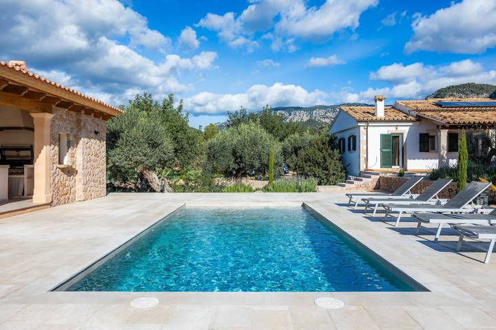 Maison de campagne 'Ca Na Barons' avec vue sur la montagne, Wi-Fi et climatisation in Bunyola, Majorque de l'Ouest