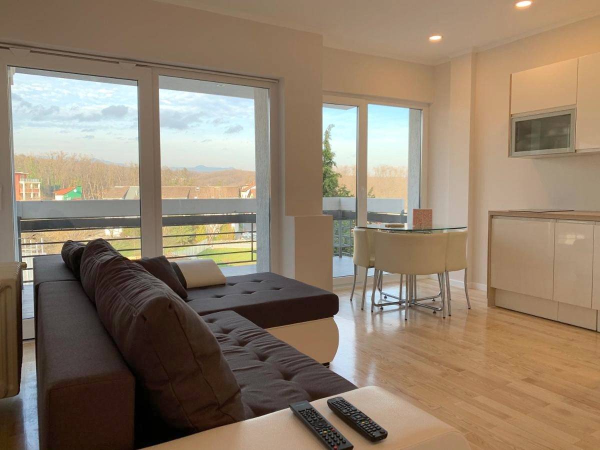 Geheel appartement, Vakantieappartement voor 8 personen met uitzicht in Zagreb, Zagreb en omgeving