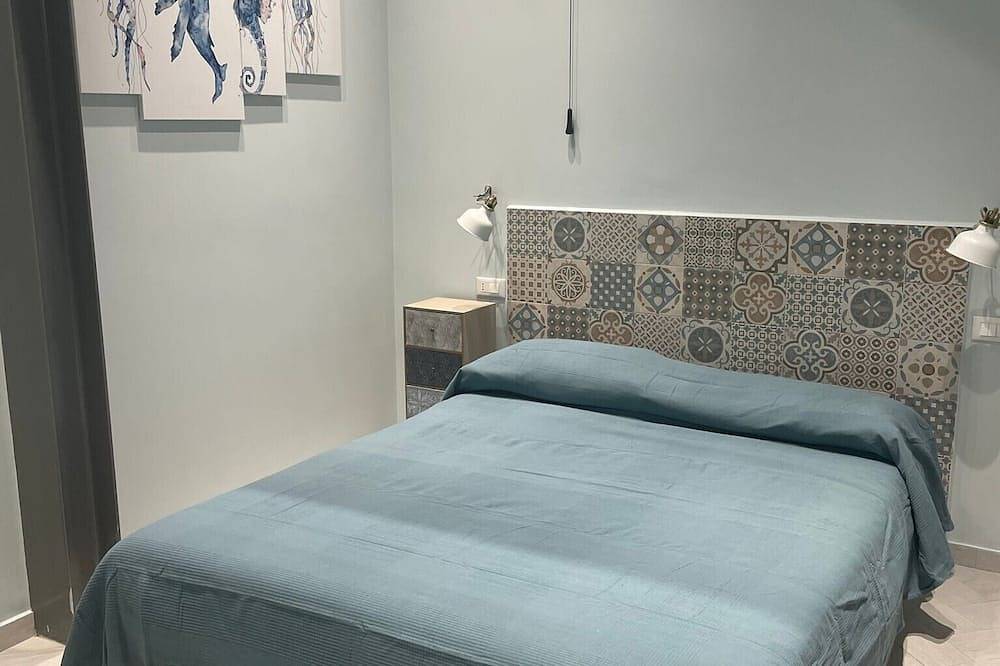 Appartamento intero, Appartamento 'Blue House - Piano Terra' con Wi-Fi e aria condizionata in Capo Passero, Portopalo di Capo Passero