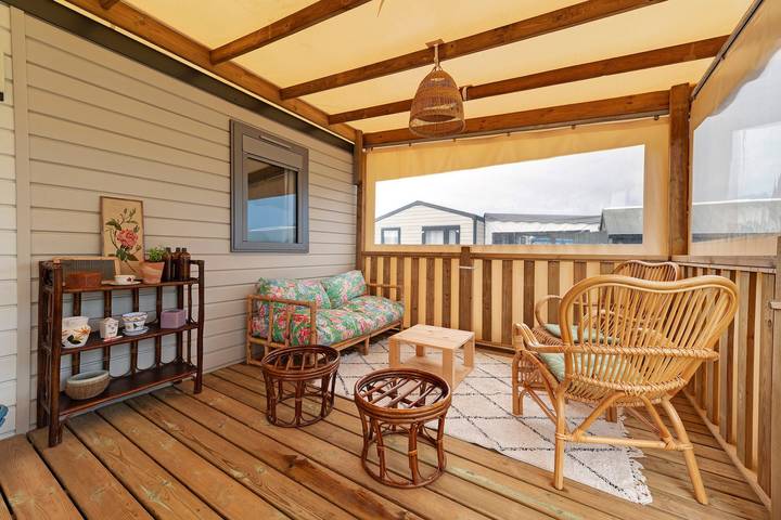 Mobilheim – 6 Personen mit Gemeinschaftspool, Terrasse und Garten in Erdeven, Côte des Mégalithes