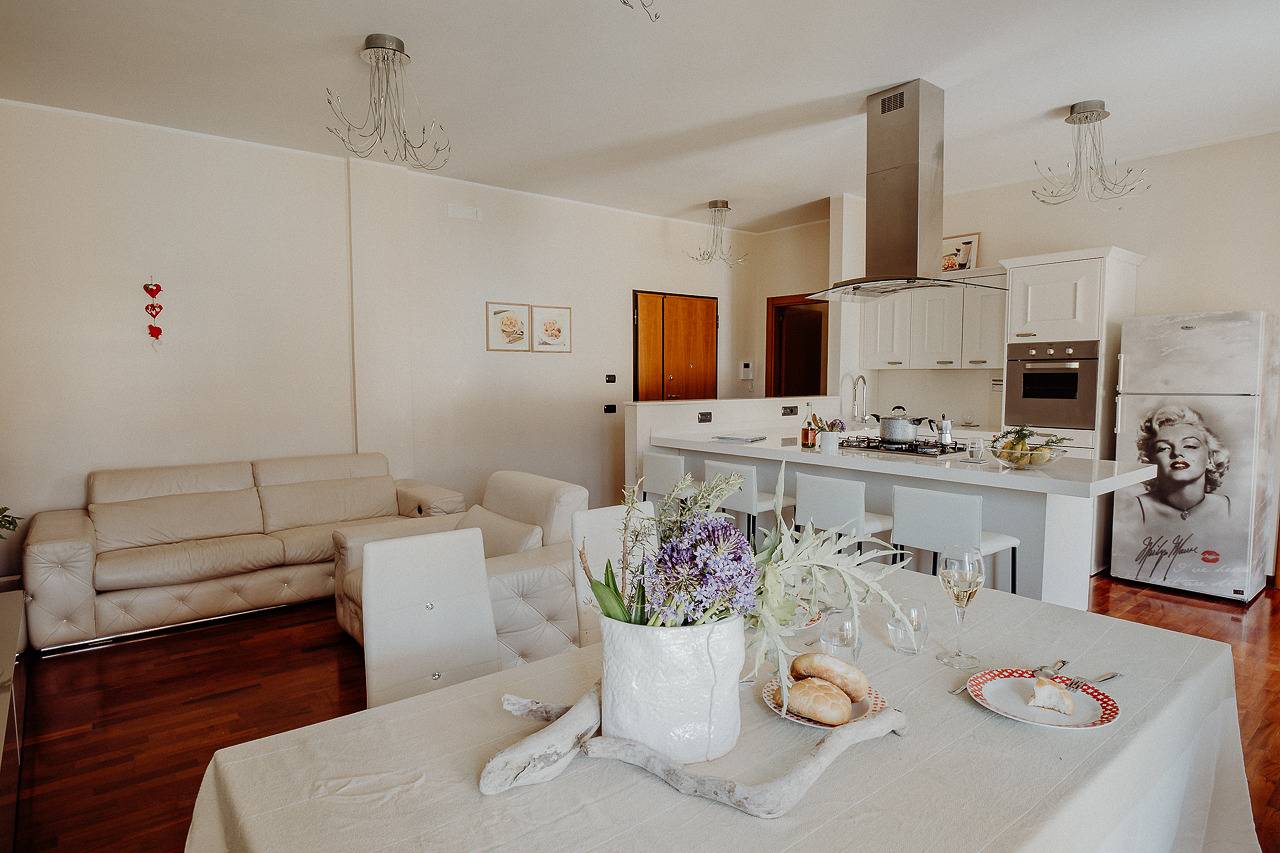 Appartement entier, La Gemma Rossa in Monopoli, Province de Bari