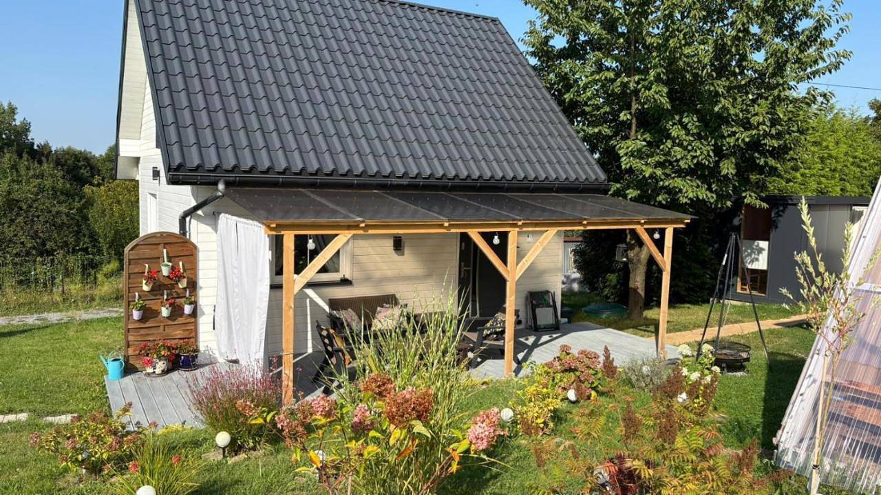 Mały biały domek Wadowice Spa jacuzzi sauna Gorzen blisko Wadowic in Wadowice, Małopolska