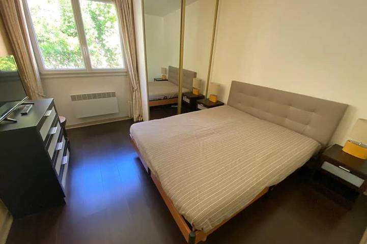 Entire apartment, Bandol Front de Mer - 4 Rooms, 91 M2 + Terrace 17 m² - Facing Sand beaches. in Bandol, Mediterranean Coast (France)