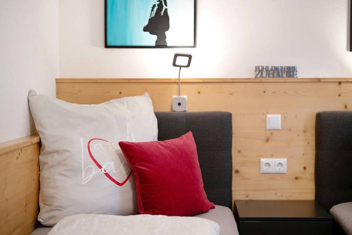 Ganze Wohnung, Ferienwohnung 'Morgensonne' mit Bergblick und Wi-Fi in Halbmeil, Wolfach