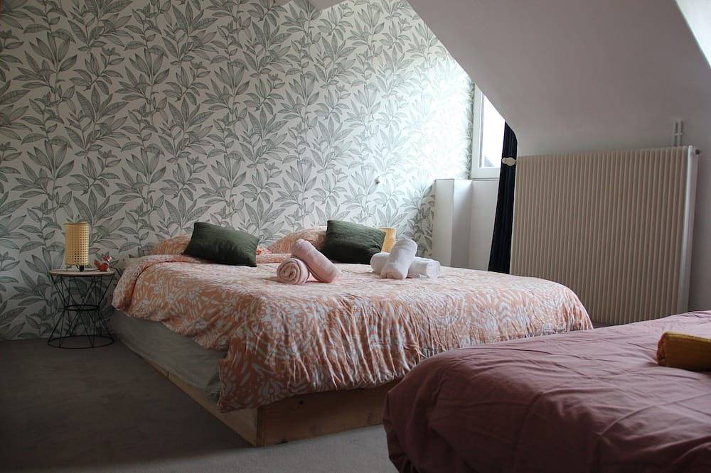 Villa Antoinette - ideal for large families in Saint-Nectaire, Volcans d'Auvergne Regional Nature Park