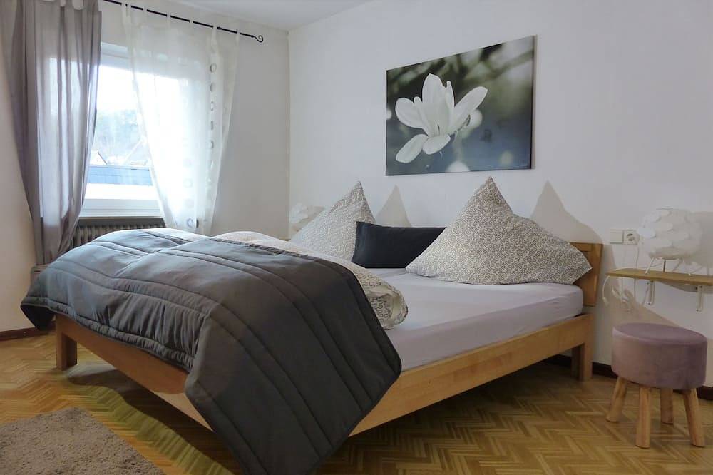 Ganze Wohnung, Helle, moderne Ferienwohnung mit Charme in Dahn in Dahn, Pfalz