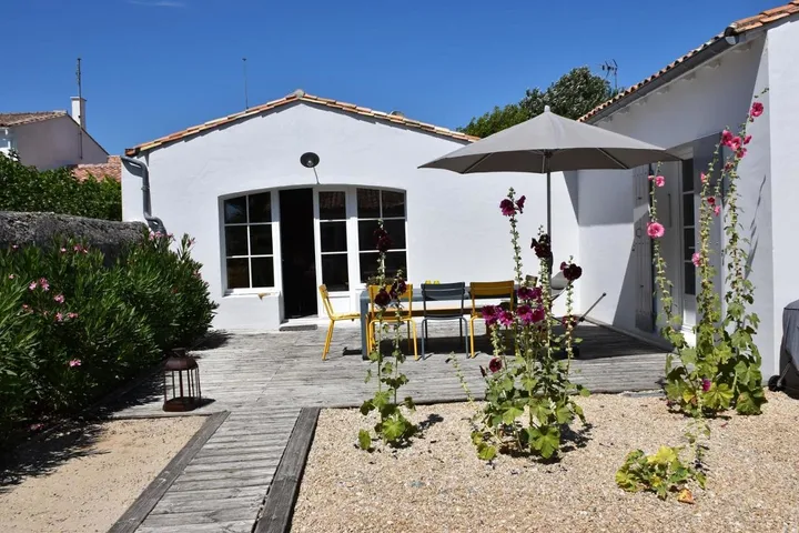 Ferienhaus für 6 Personen, mit Terrasse und Ausblick sowie Garten - 1