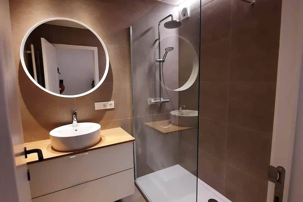 Ganze Wohnung, Luxurious and spacious apartment 100 meters from the sea in Koksijde-Bad, Koksijde