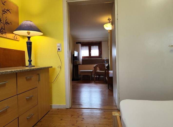 Ferienwohnung für 2 Personen, mit Terrasse und Garten in Schömberg - 3