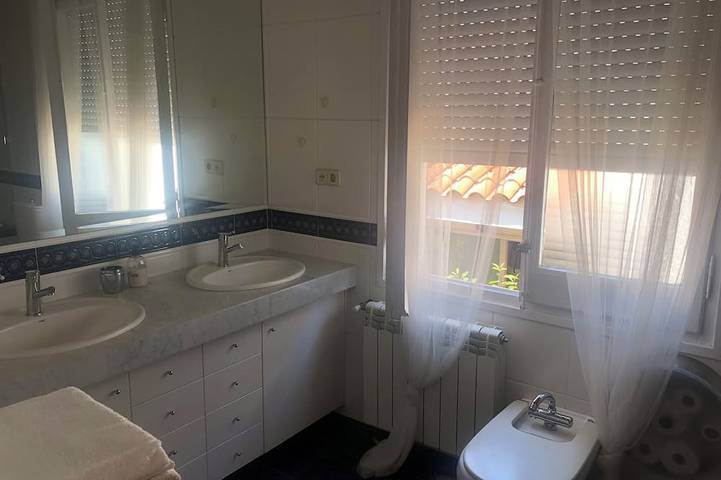 Villa avec piscine privée à la plage, près de Barcelone in El Masnou, Costa del Maresme
