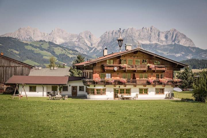Vacation rental for 4 people, with Balcony and View in Kitzbühel