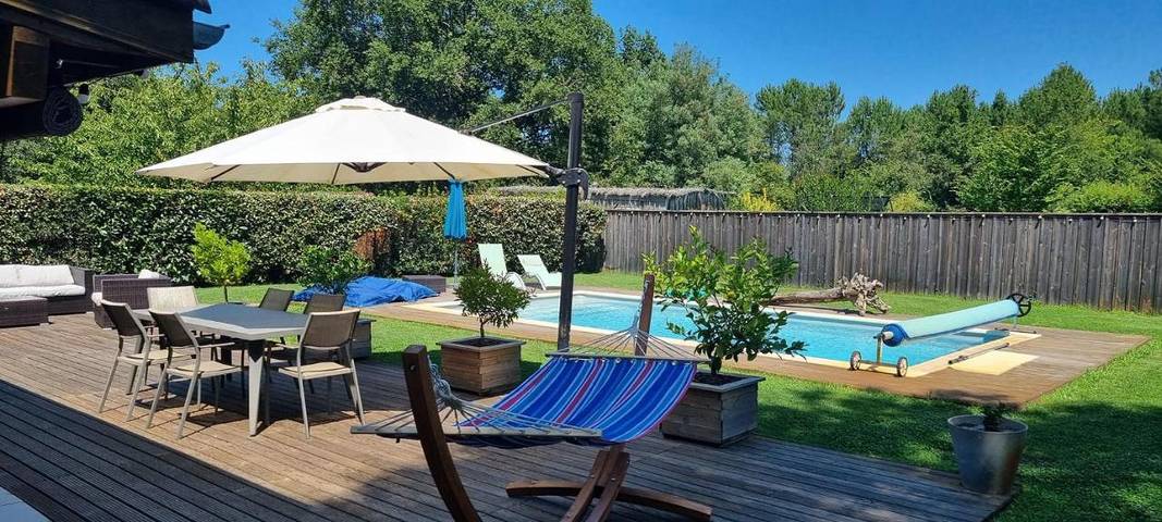 Chambre d’hôte pour 2 personnes, avec vue ainsi que jardin et piscine à Sainte-Eulalie-en-Born - 2