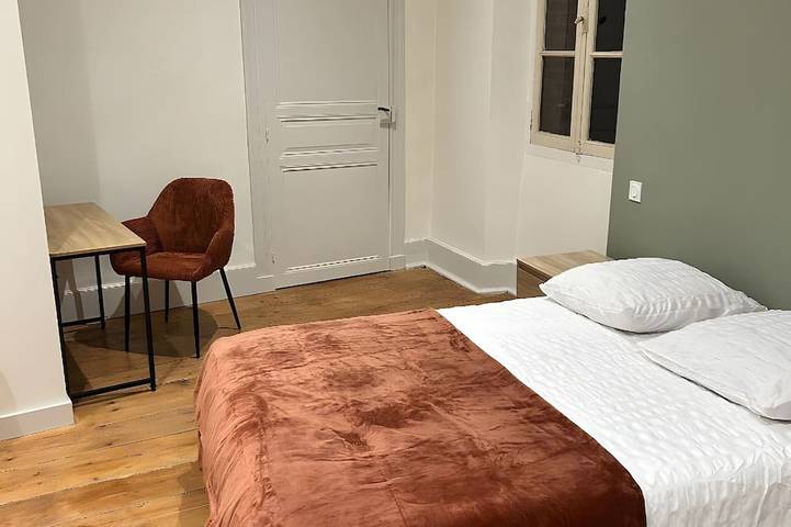 Location de vacances pour 2 personnes, avec jardin à Vic-en-Bigorre - 2