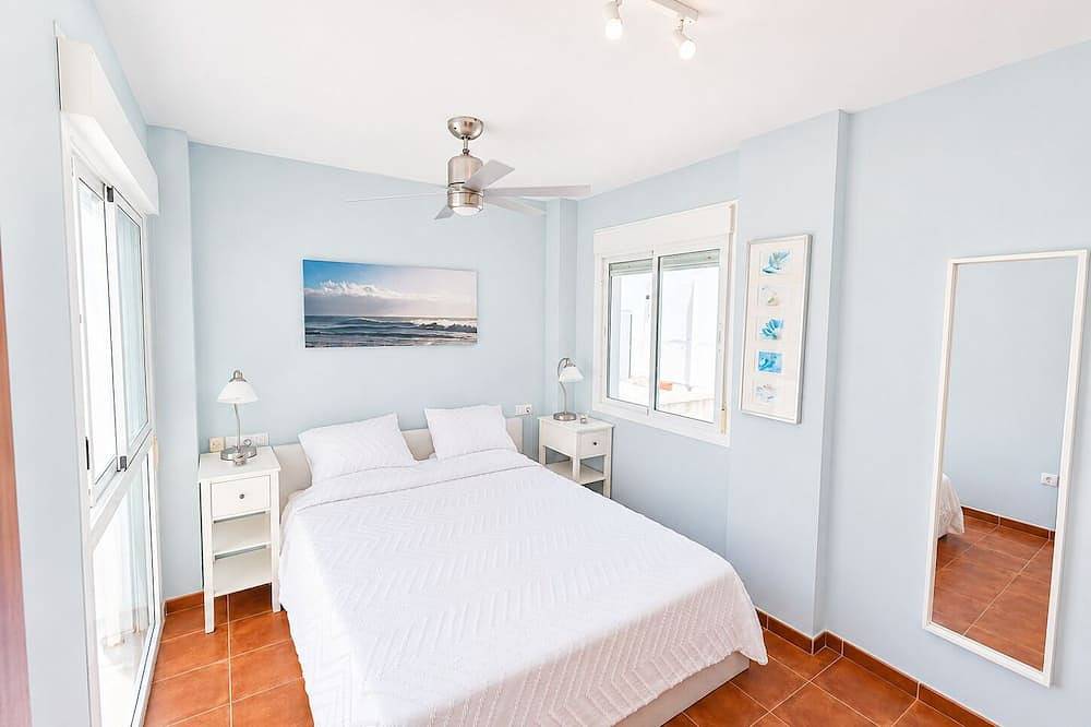 Entire apartment, Casa Almeida en Conil in Conil de la Frontera, Costa de la Luz