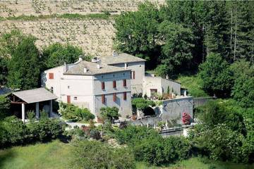 Gîte pour 4 personnes, avec balcon ainsi que jardin et piscine à Sainte-Croix (Drôme)