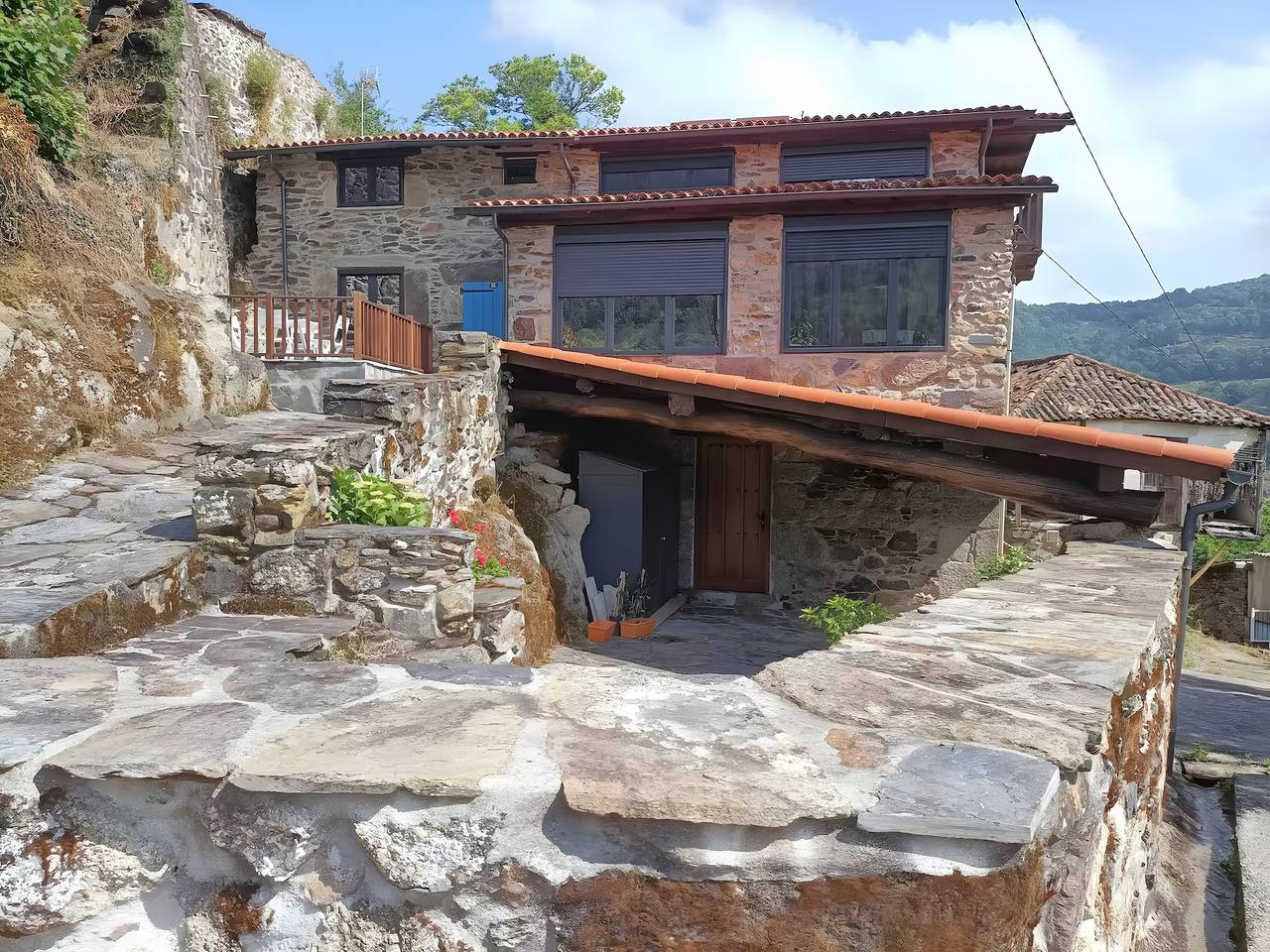 Maison de vacances 'Casa Yañez Duplex' avec vue sur la montagne, jardin commun et Wi-Fi in Chantada, Reserva da Biosfera Ribeira Sacra e Serras do Oribio e Courel
