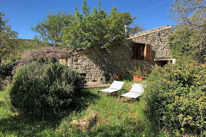 Cottage for 6 people, with garden in Sicily