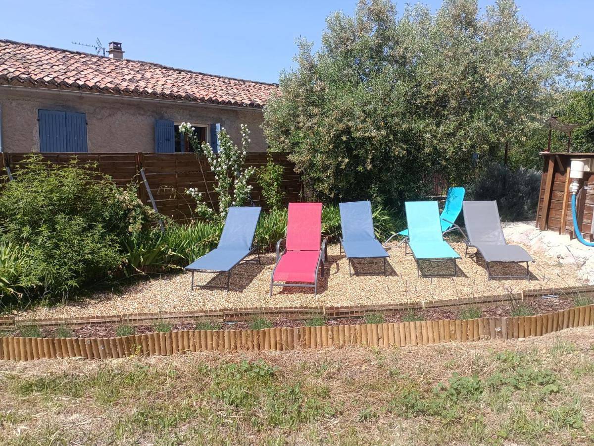 Gîte en provence au coeur des vignes in Villedieu, Vaucluse