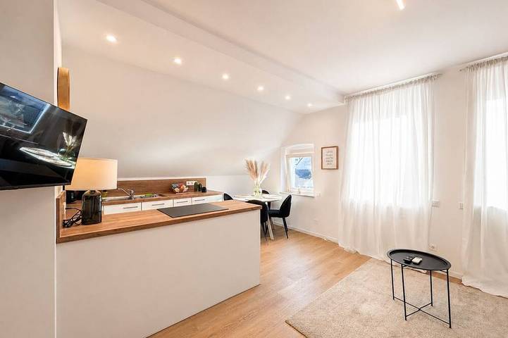 Entire apartment, New Listing in Bielefeld, North Rhine-Westphalia