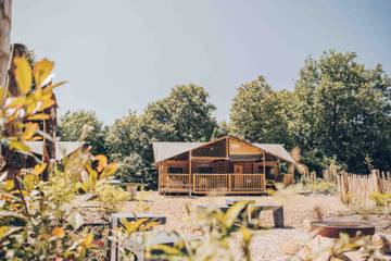 Lodge für 8 Personen, mit Terrasse und Balkon/Terrasse in Gelderland