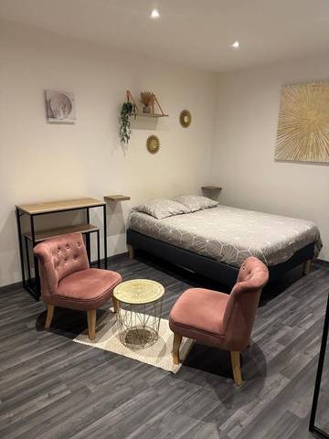 Maison d’hôte pour 2 personnes, avec jardin et terrasse à Avignon