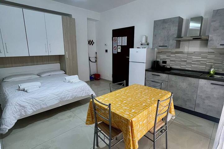 Le Salon du Barbier Guesthouse in Scalea, Tyrrhenian Coast Kalabria