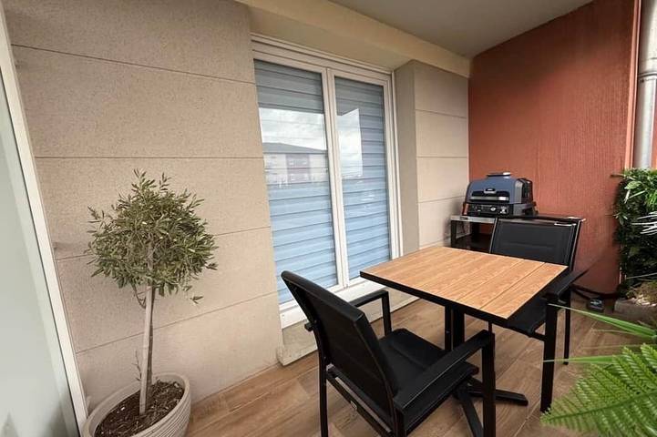 Location de vacances pour 4 personnes, avec Balcon ainsi que Jacuzzi et Jardin à Avion (Pas-de-Calais) - 3
